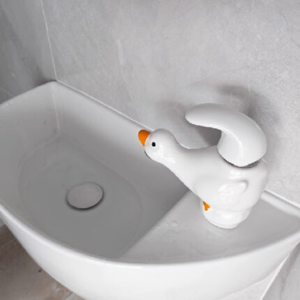 陶瓷小鴨水龍頭